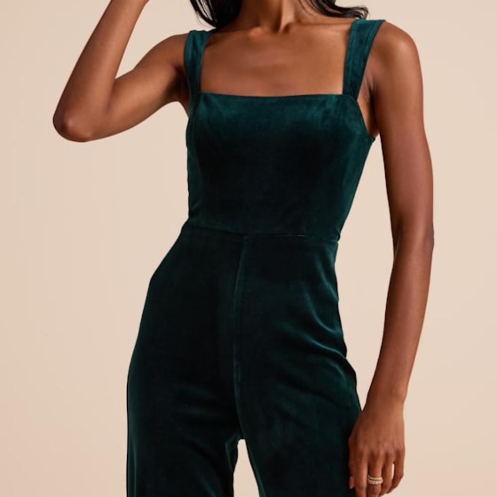 Lulus Sayana Emerald Velvet Sleeveless Straight Leg Jumpsuit Green - Size M